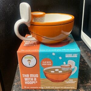 Maxi’s Creations Basketball Hoop 16 Oz. Mug